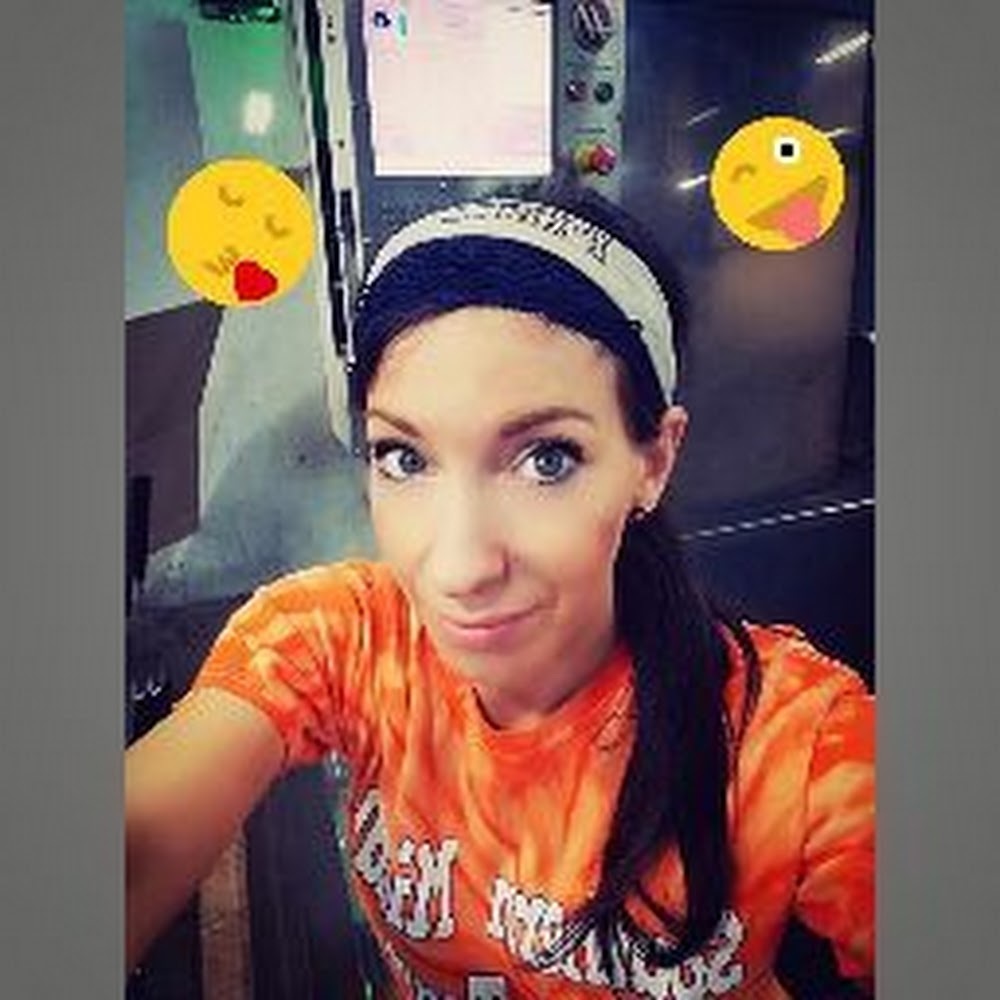 Meet your Posher, Ashley rose